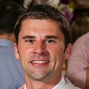 Peter Hollins, autor do livro Neuro Learning